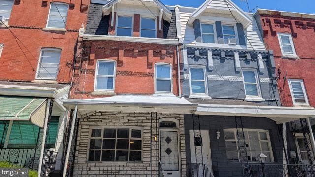3219 Mount Vernon Street, Philadelphia