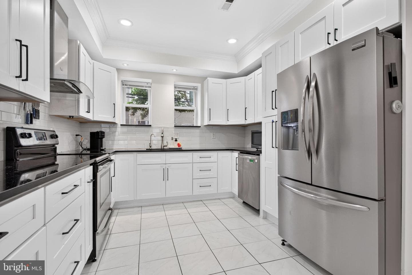 1323 S 17th Street photo 10