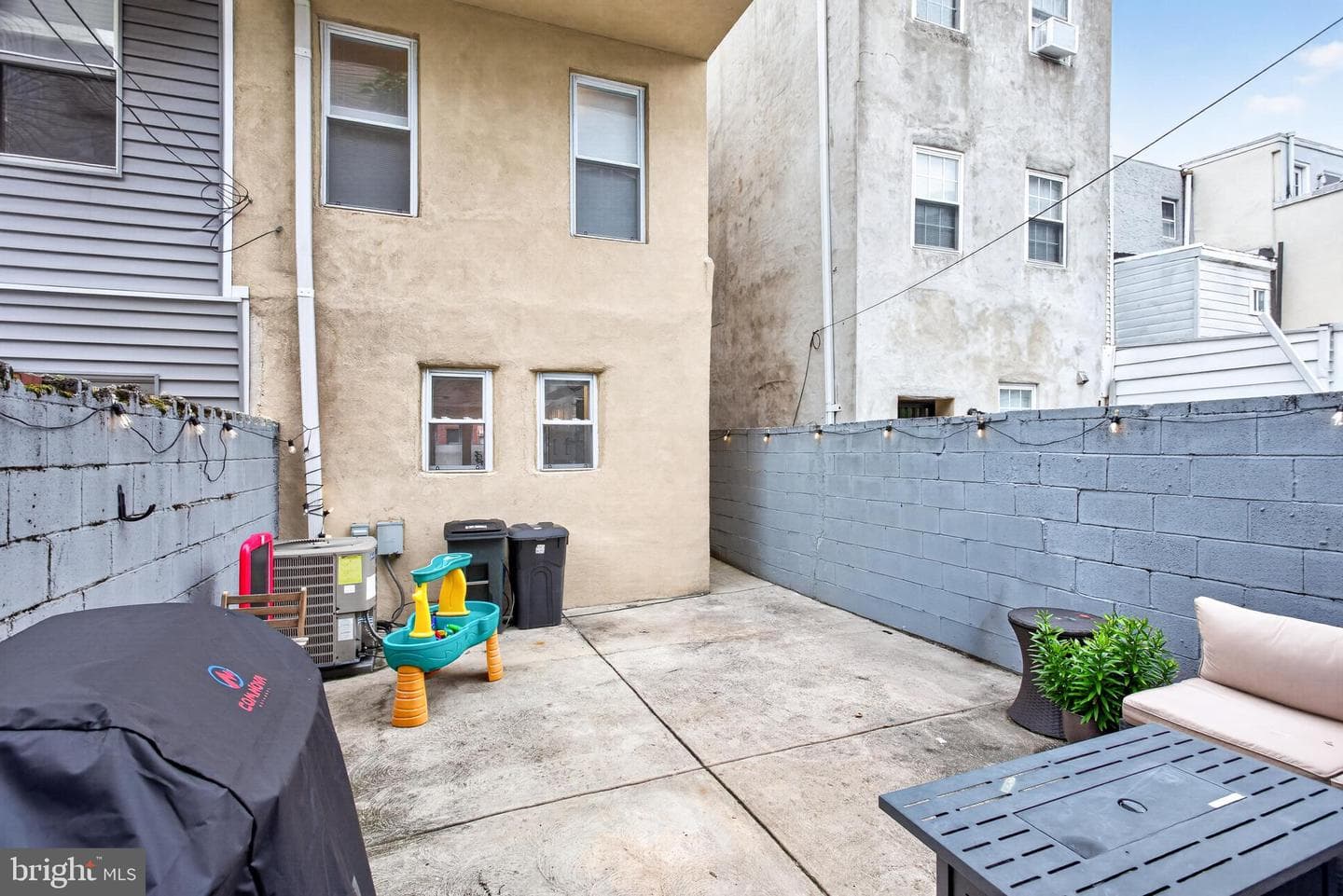 1323 S 17th Street photo 32
