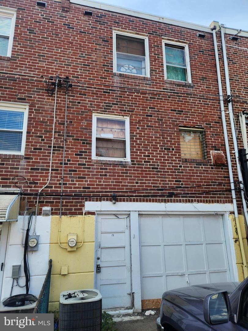 8617 Gillespie Street, Philadelphia