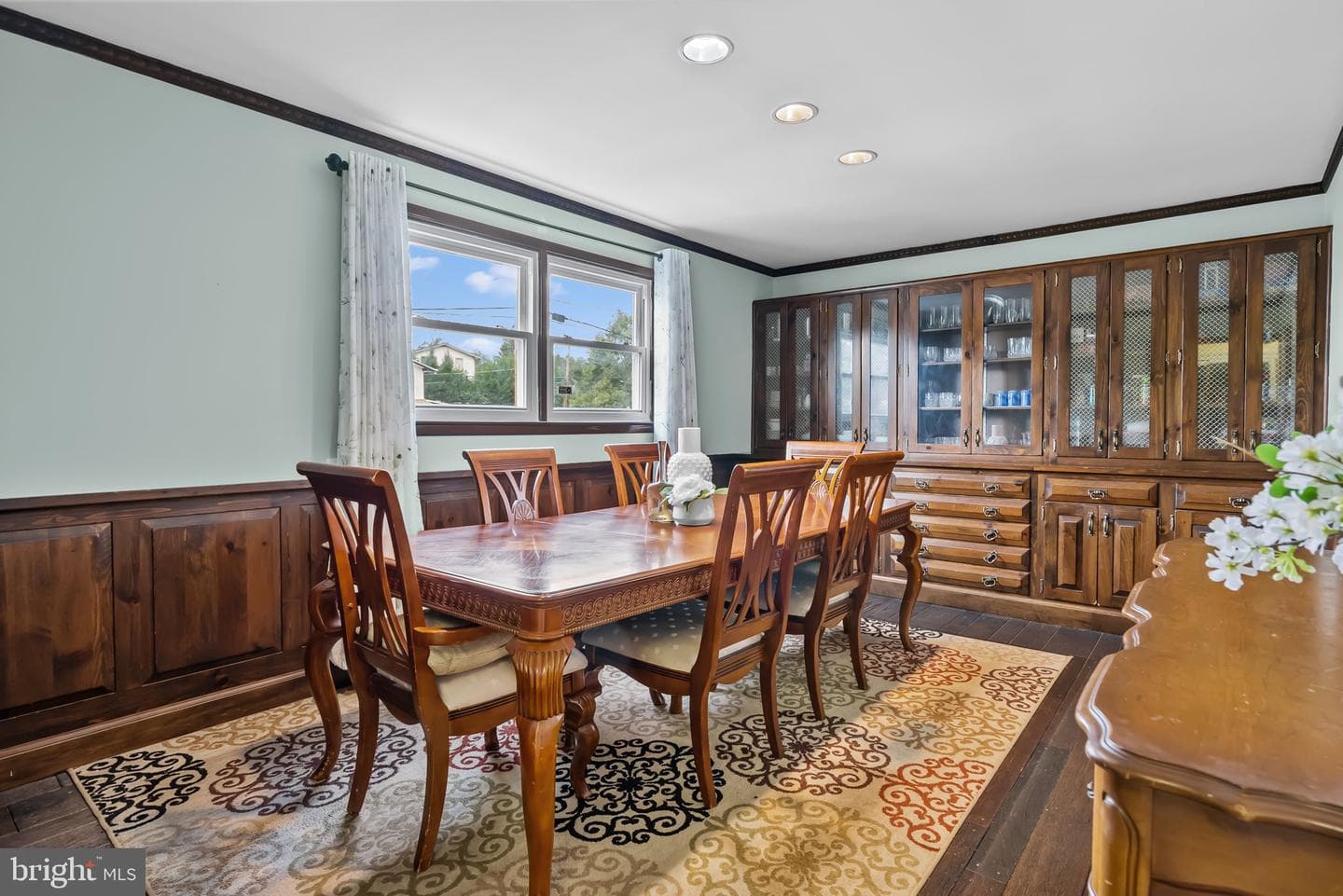 142 Greycourt Road photo 7