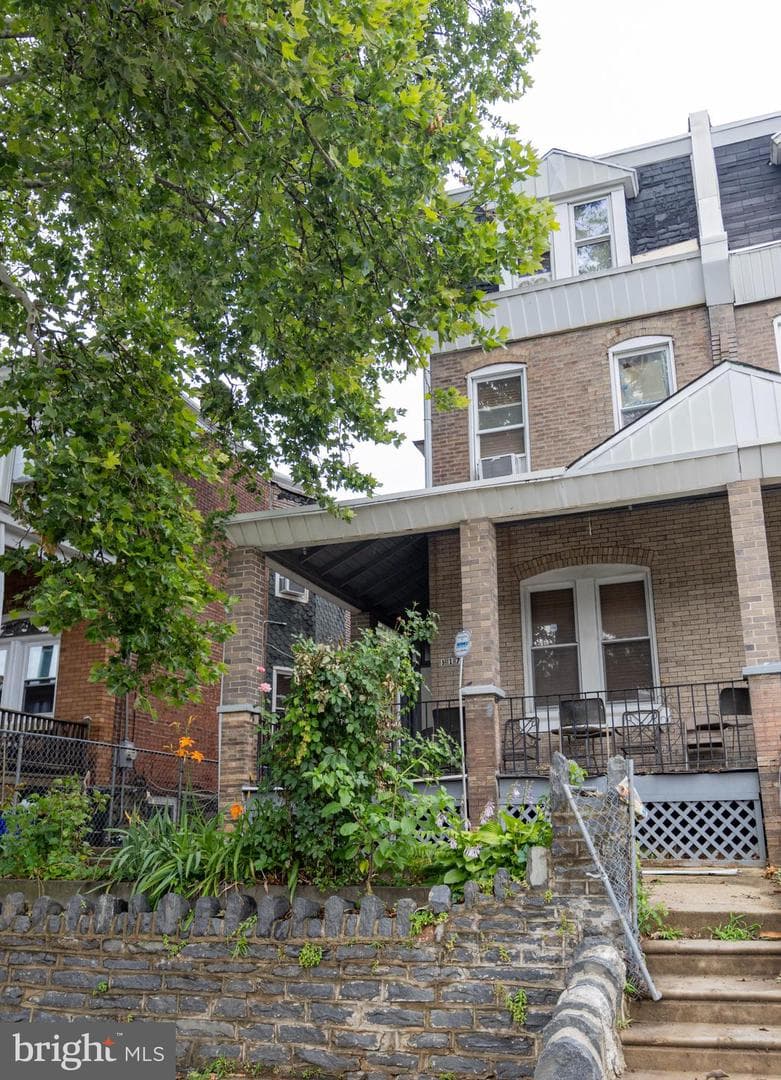 117 E Wellens Avenue, Philadelphia