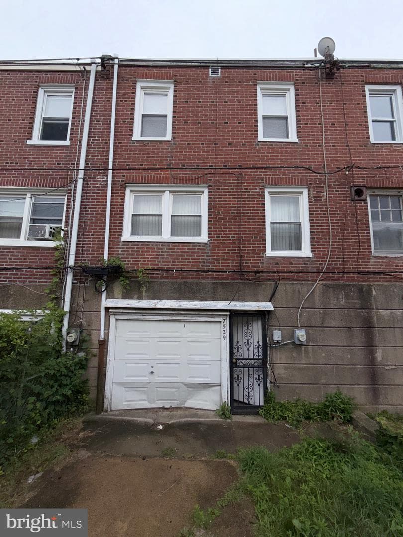 7529 Rugby Street, Philadelphia