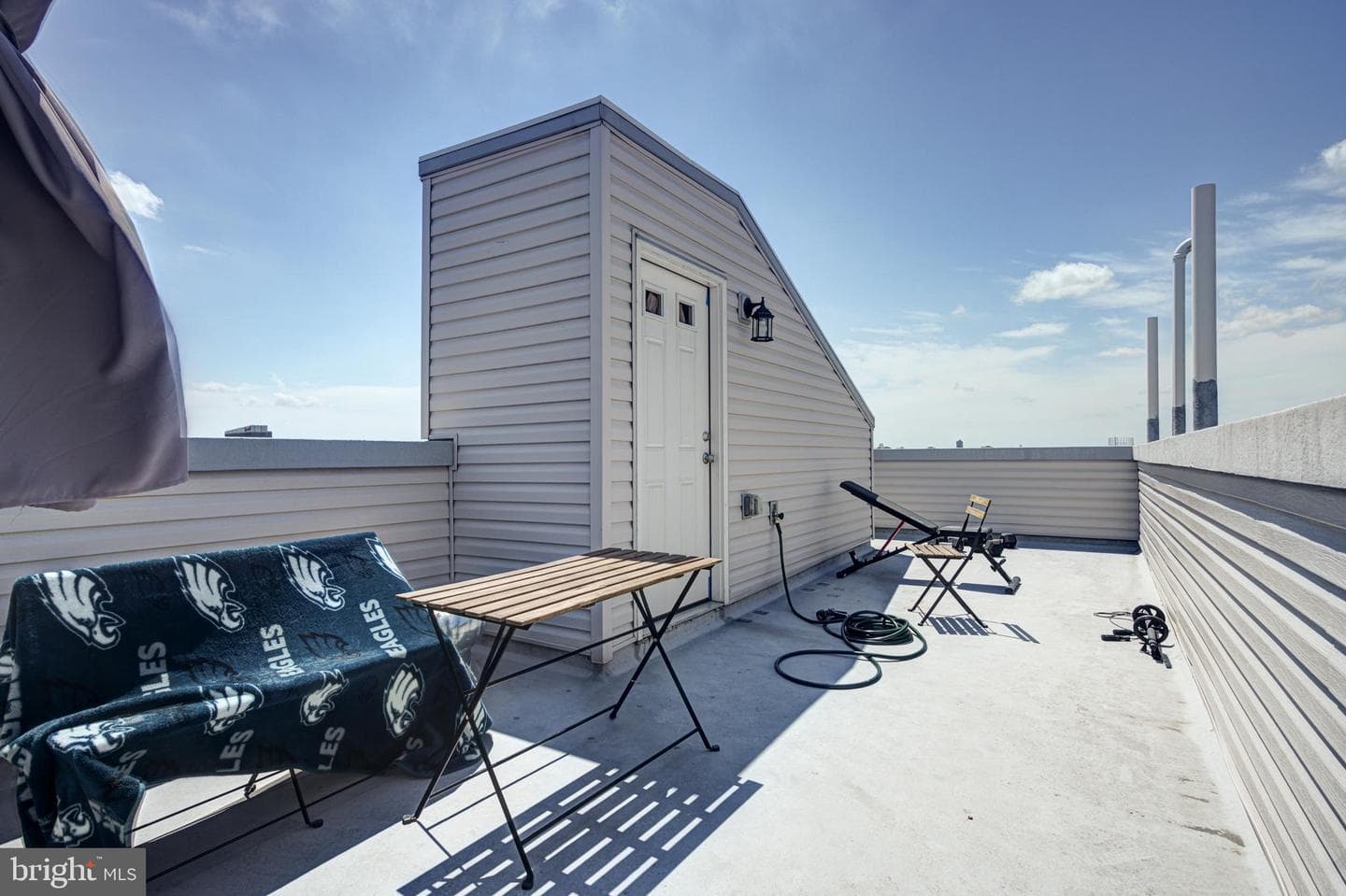 2611 S Marshall Street photo 25
