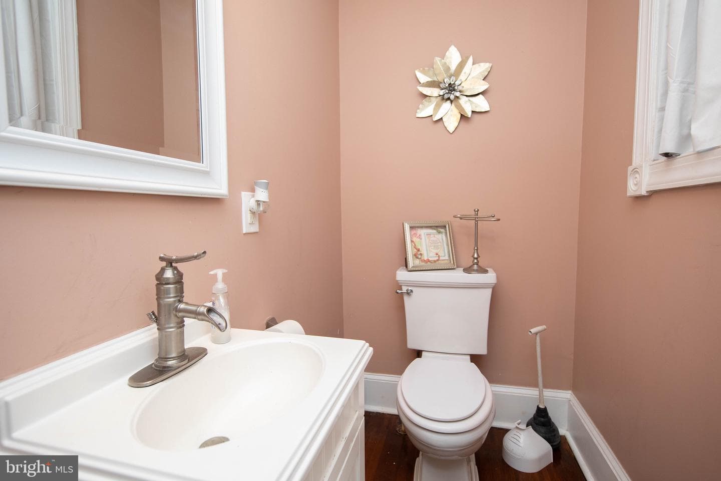 309 W Earlham Terrace photo 10