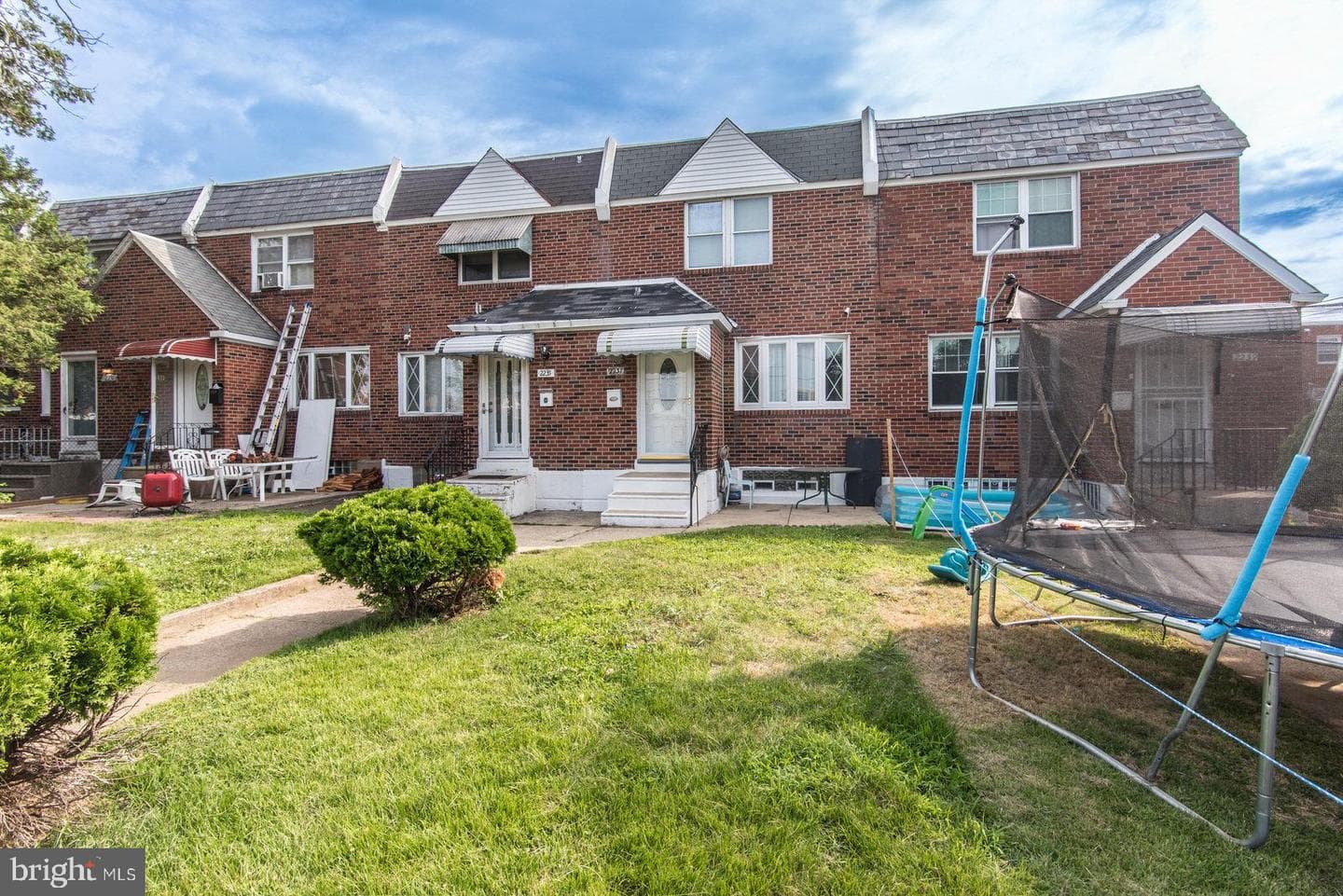 2237 Knorr Street photo 3