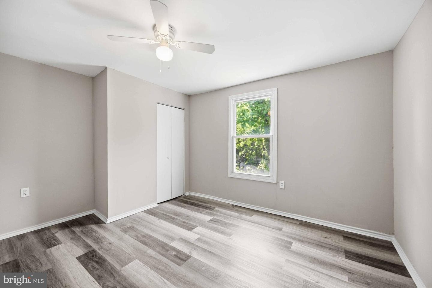 263 W Duval Street photo 17
