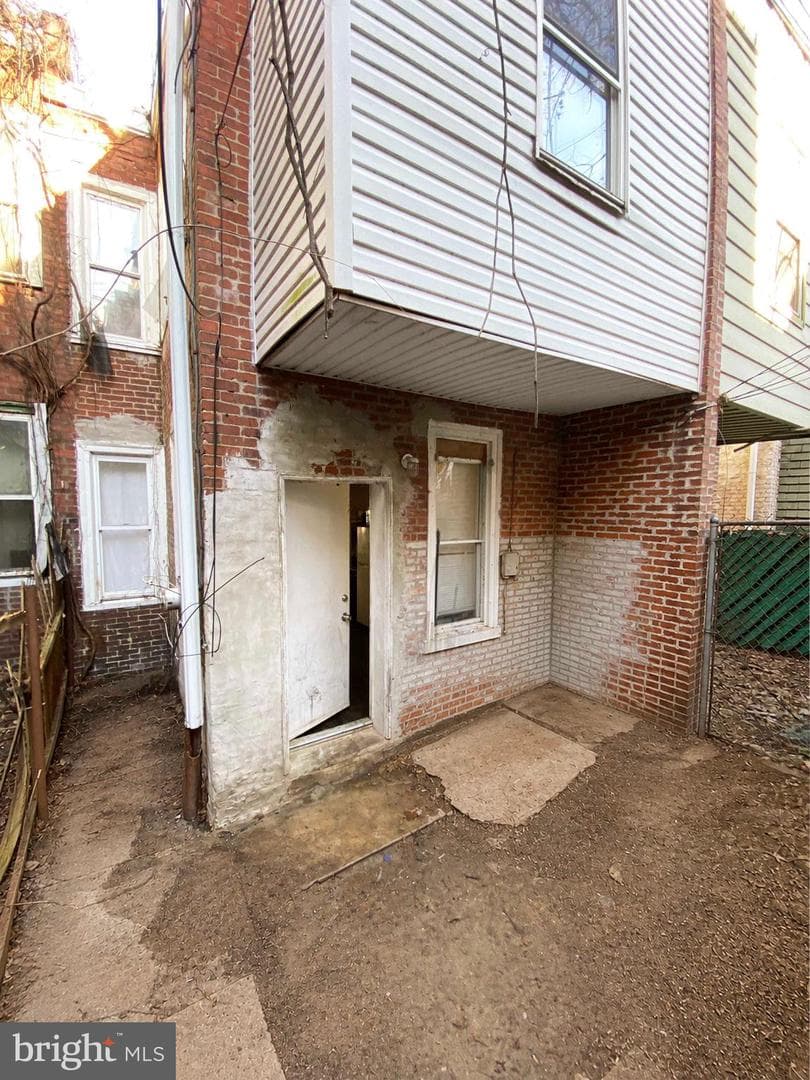 5508 Jane Street photo 30