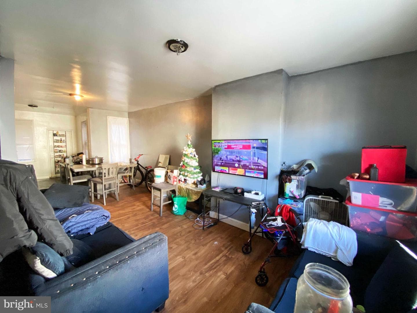 5508 Jane Street photo 8