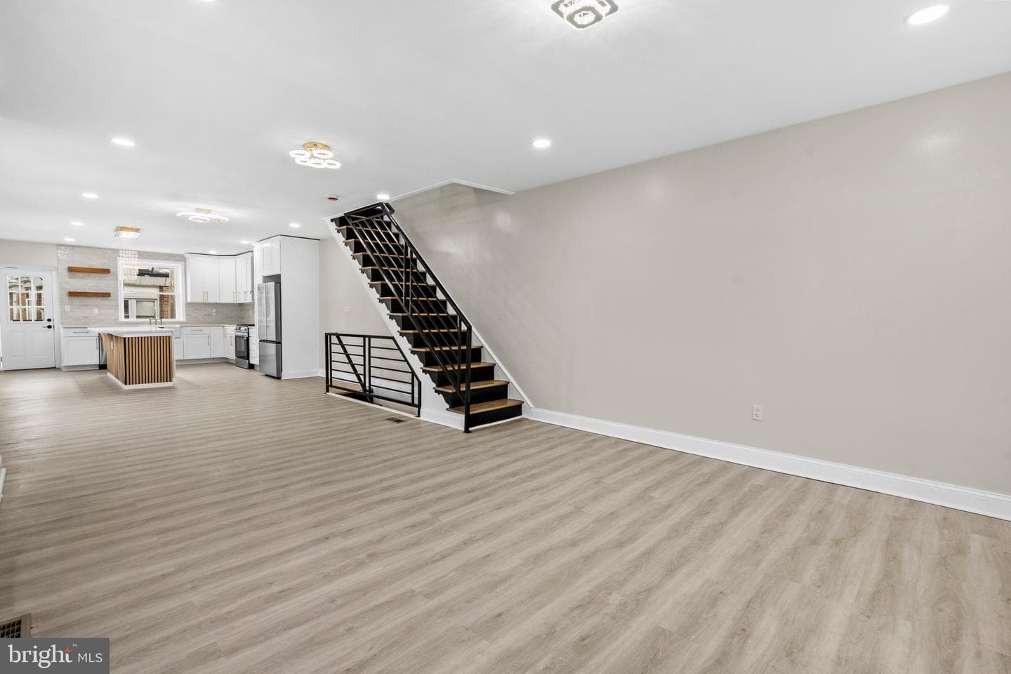 1543 67th Avenue photo 10