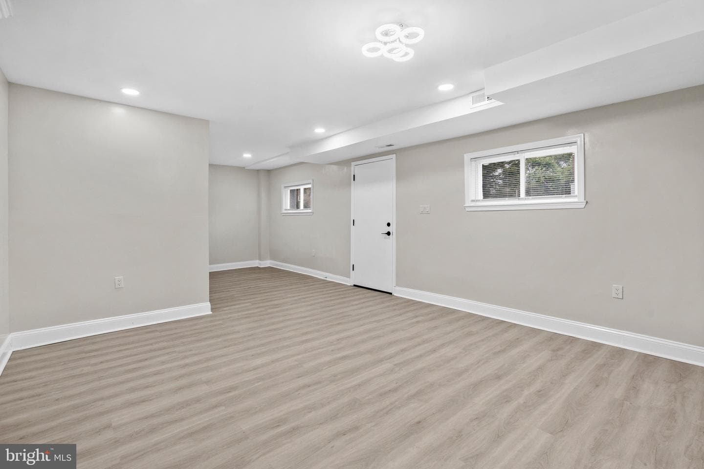 1543 67th Avenue photo 20