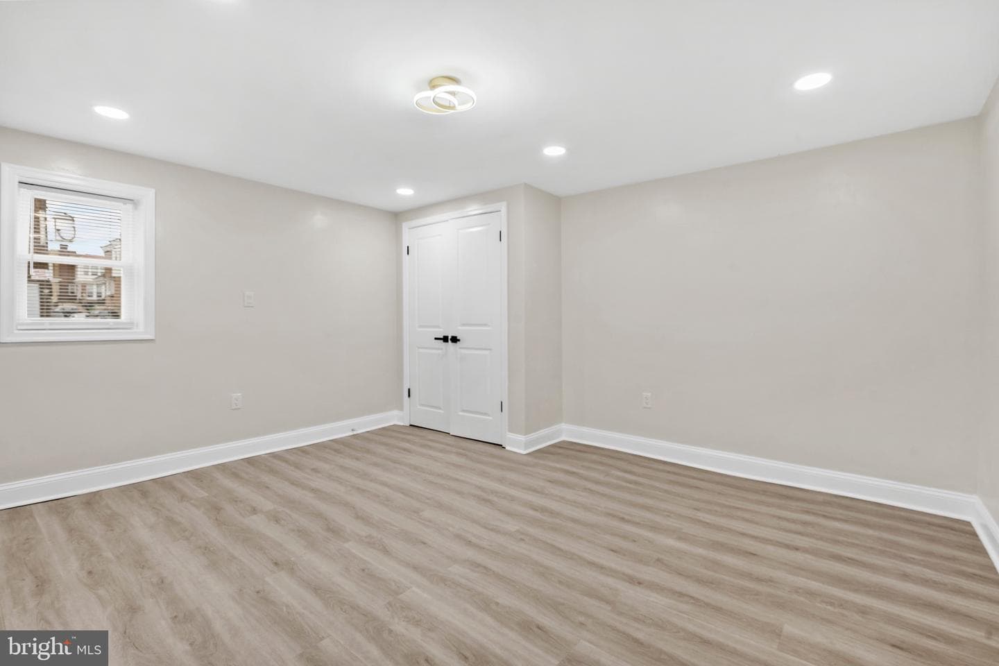 1543 67th Avenue photo 23