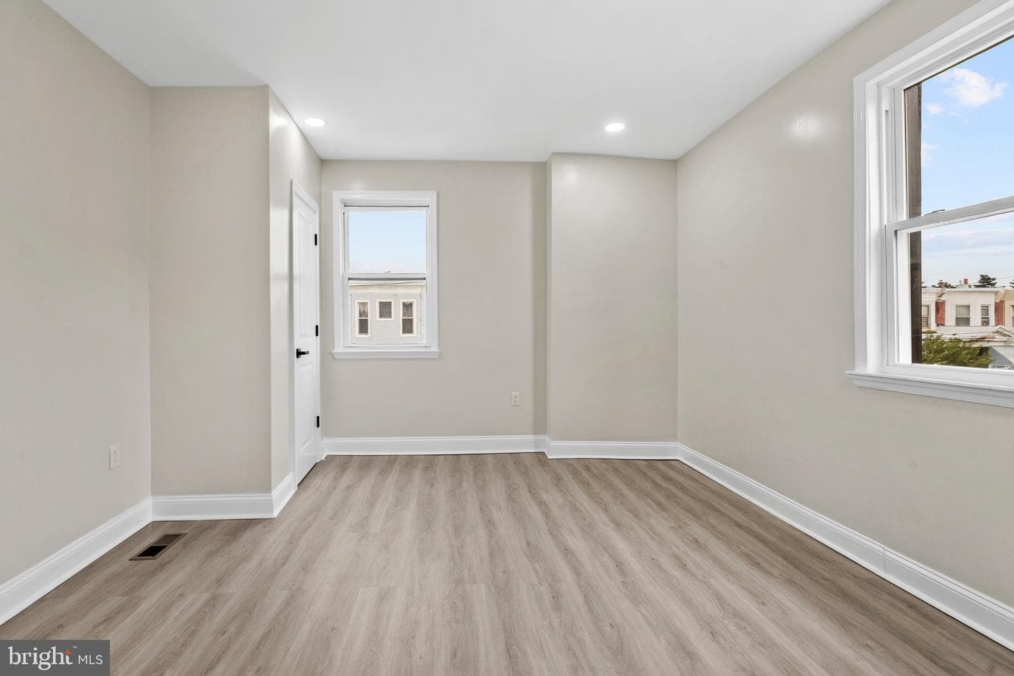 1543 67th Avenue photo 25