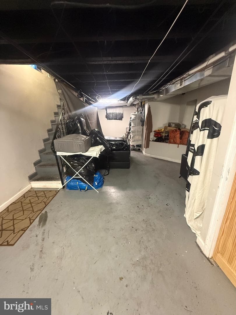 62 N Farson Street photo 8