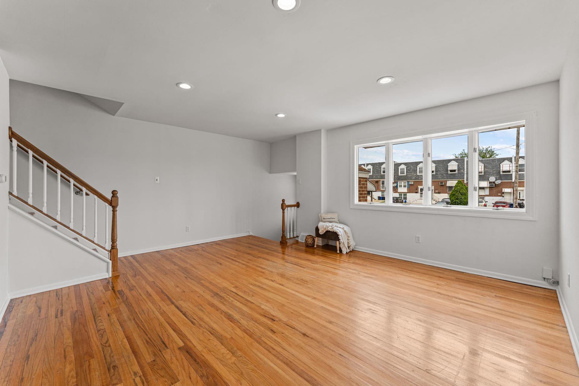 3250 Morrell Avenue photo 4