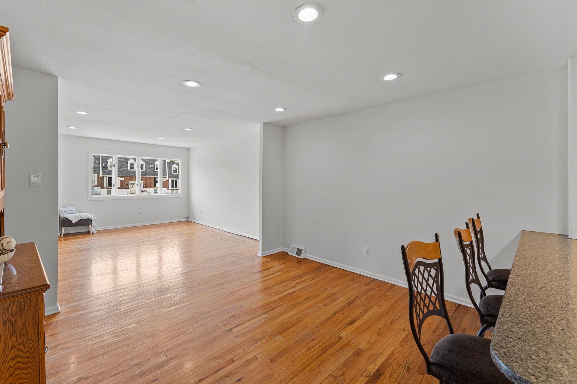 3250 Morrell Avenue photo 6