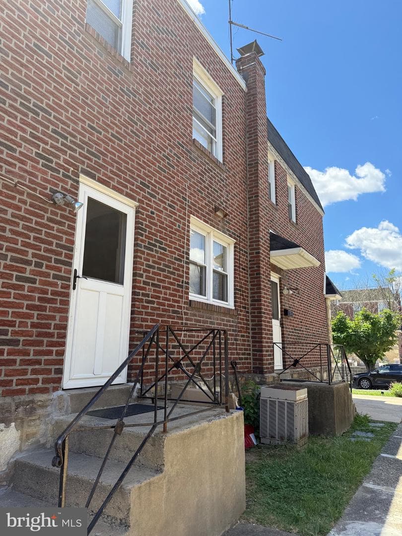1733 Megargee, Philadelphia