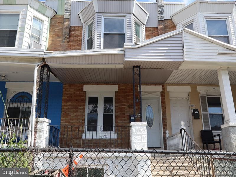 6037 Spruce Street, Philadelphia
