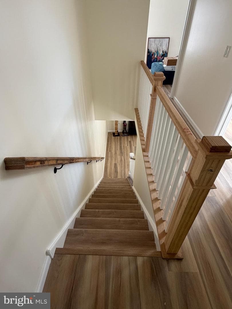 647 Kerper Street photo 19