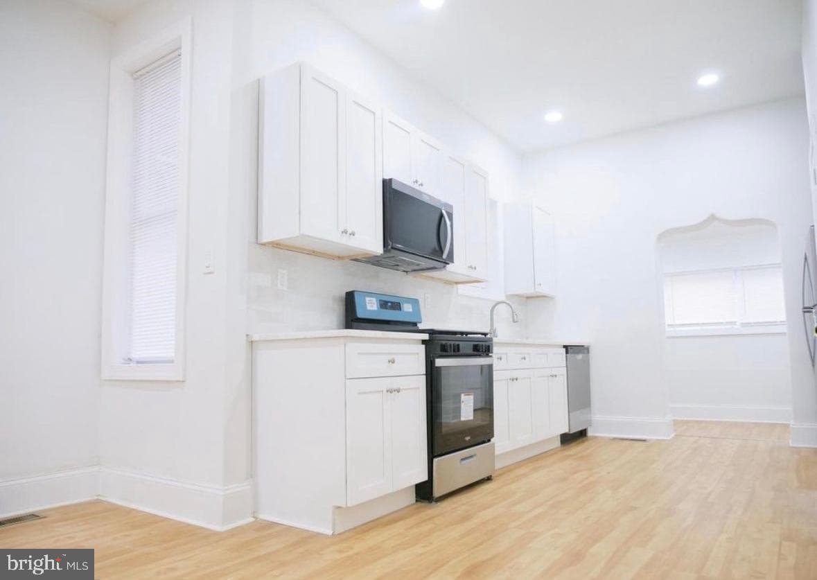 3730 N Sydenham Street photo 4