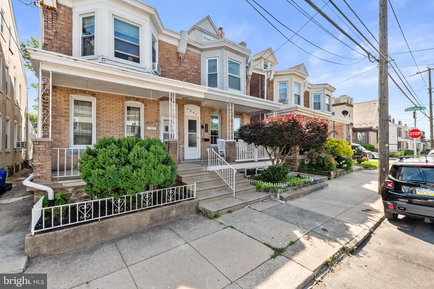 4227 Pechin Street photo 3