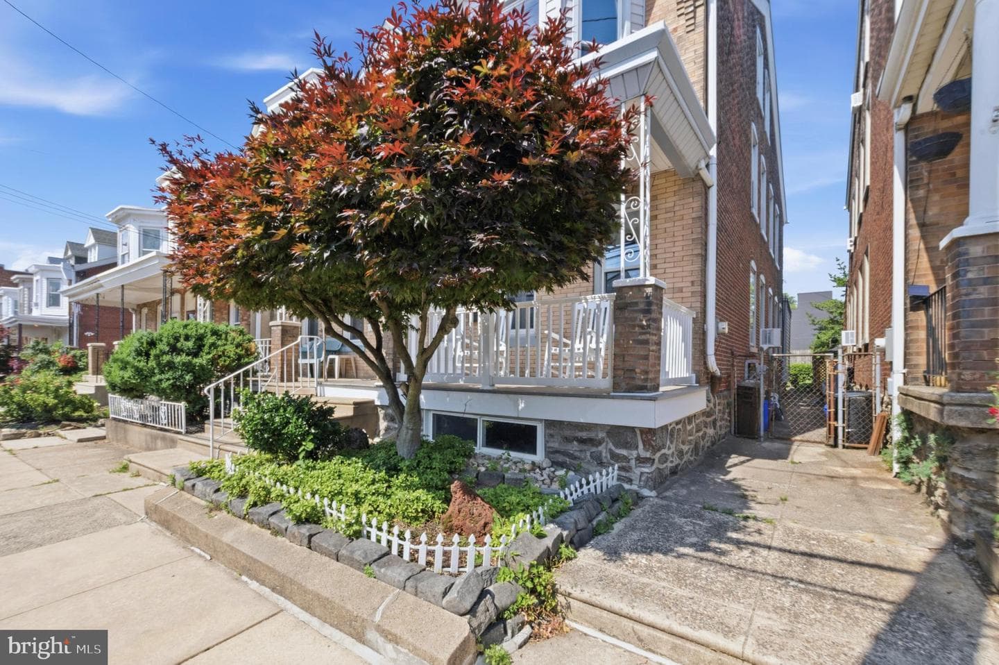 4227 Pechin Street photo 4
