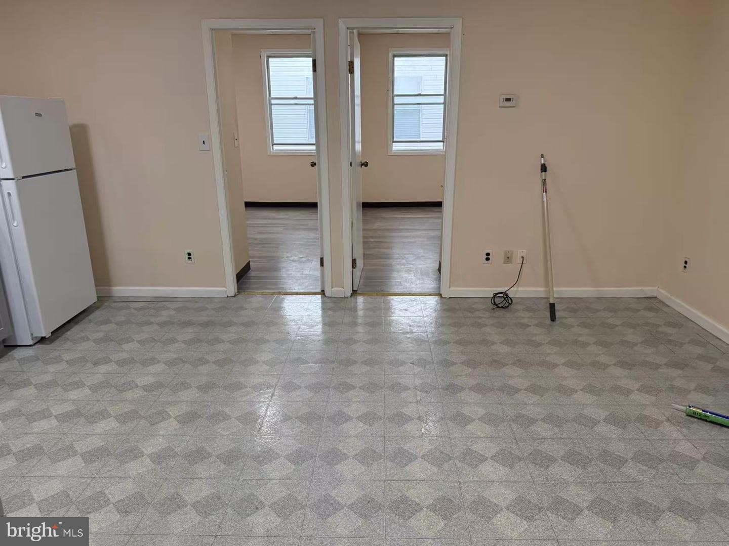 1009 Arch Street #4b photo 2