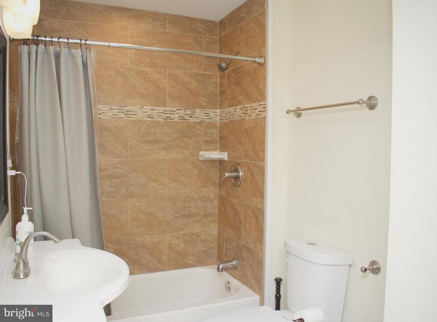 1128 Atwood Road photo 15
