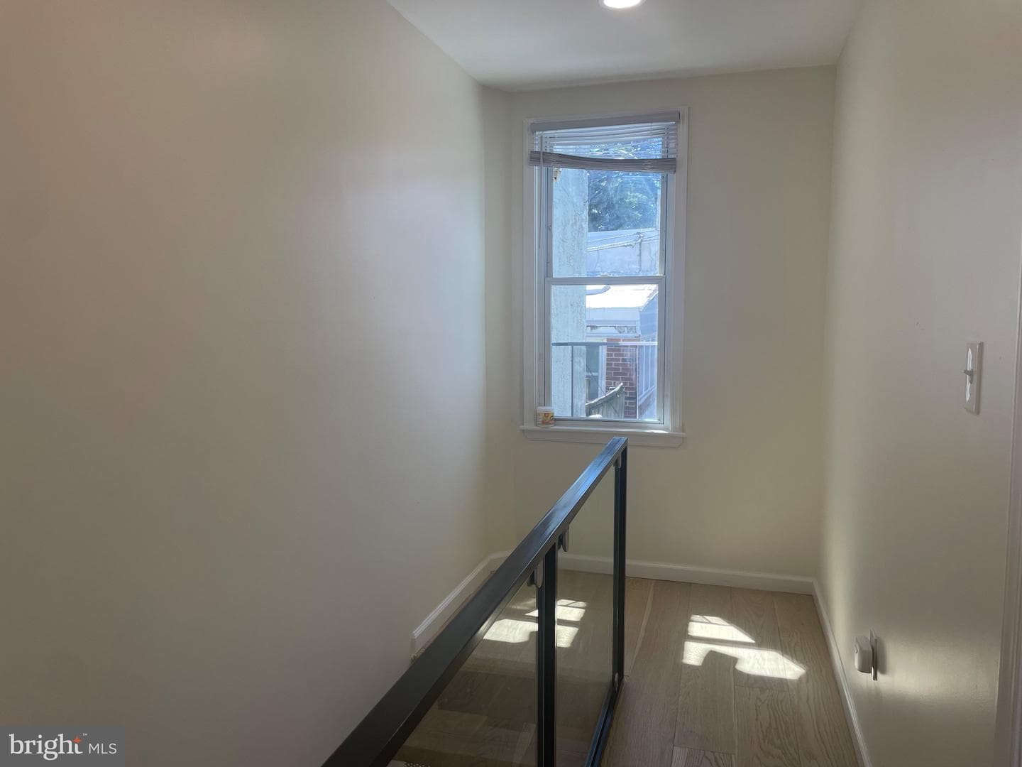 1652 S Etting Street photo 17