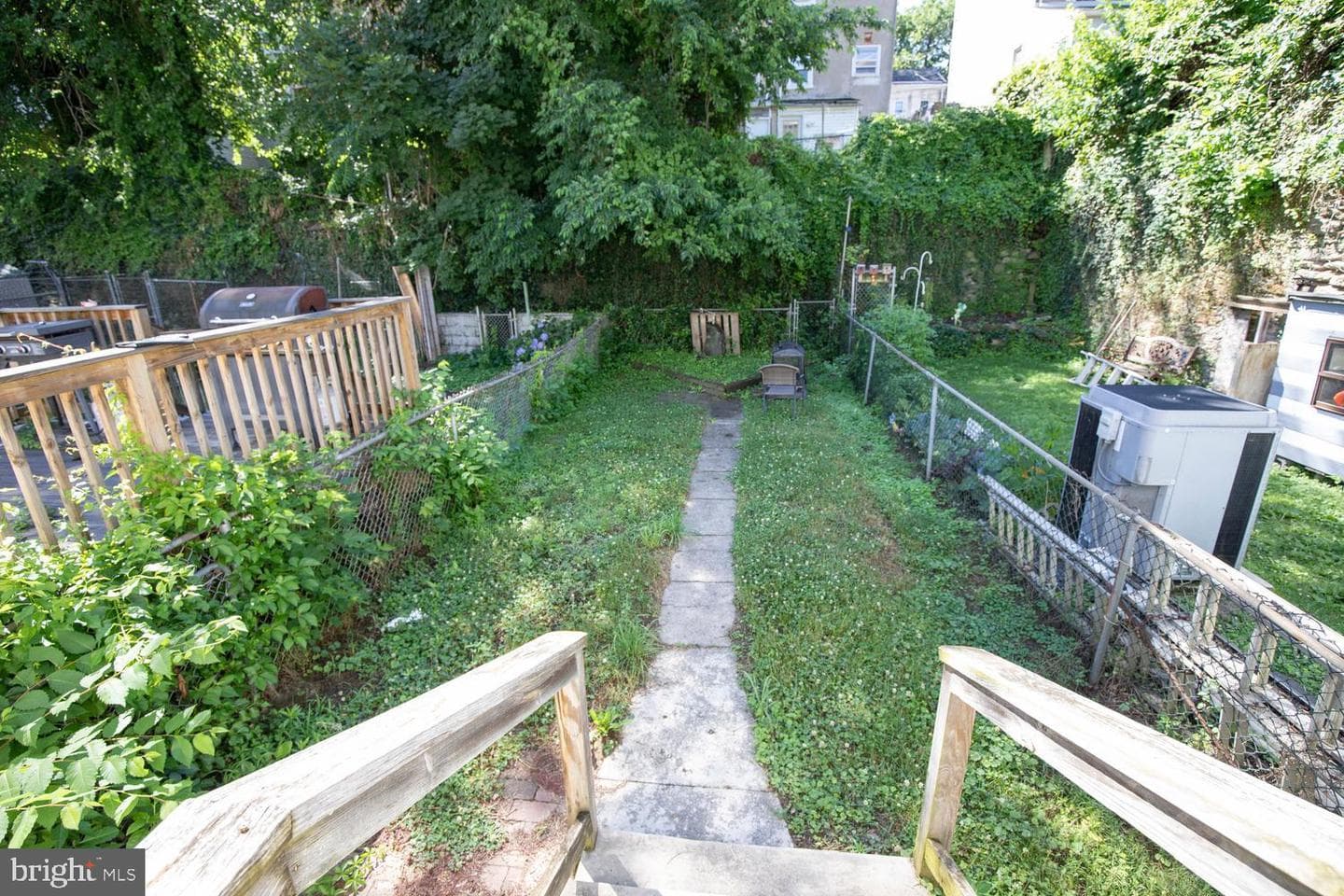 417 Krams Avenue photo 21