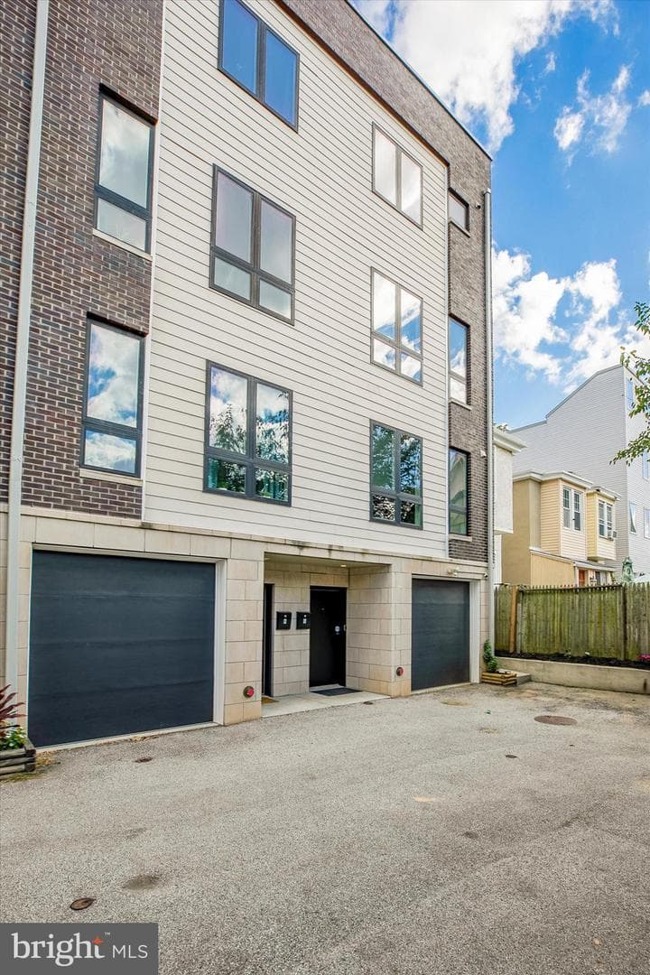 3831 Terrace St # I, Philadelphia