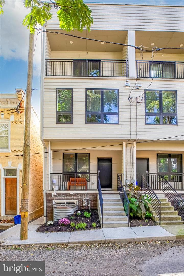 3831 Terrace St # I, Philadelphia