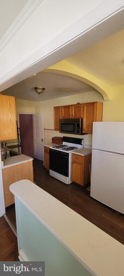 1221 Gilham Street photo 6