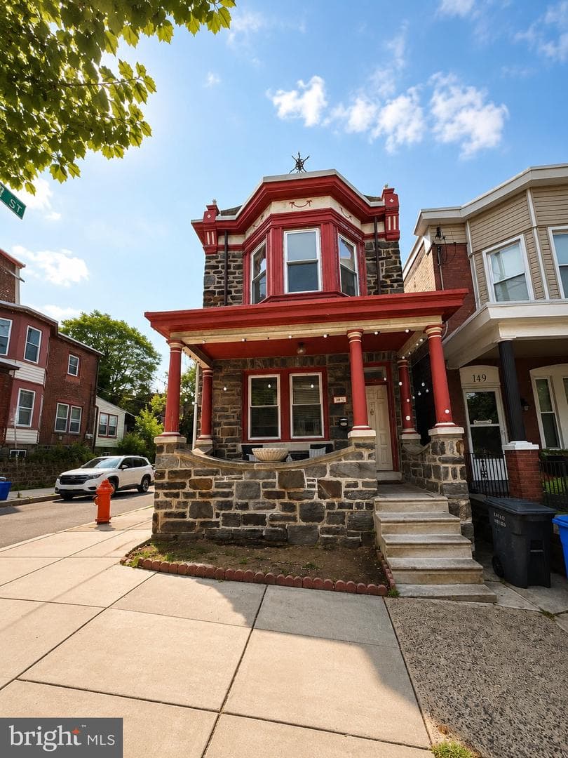 149 Shurs Ln, Philadelphia