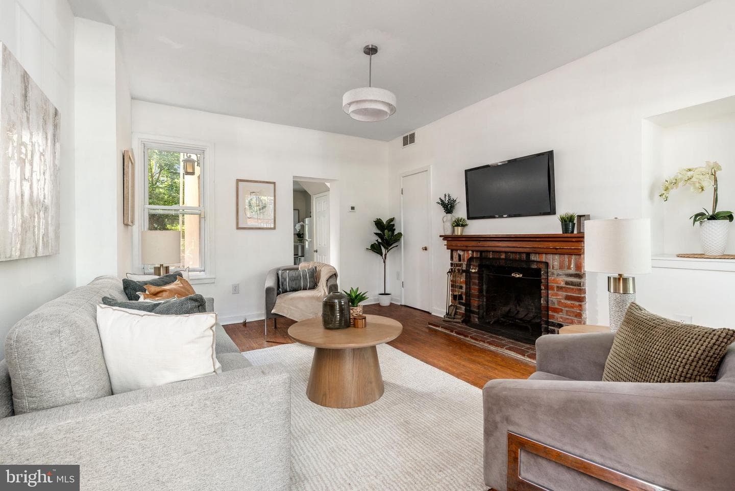 623 Lombard Street photo 4