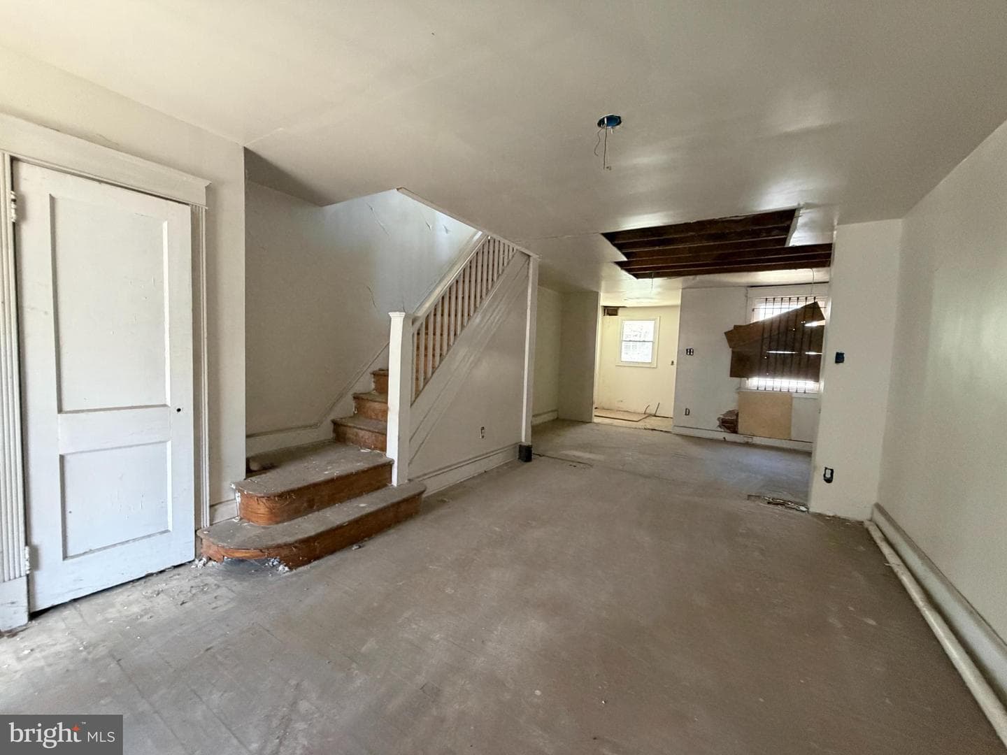4029 Glendale Street photo 8