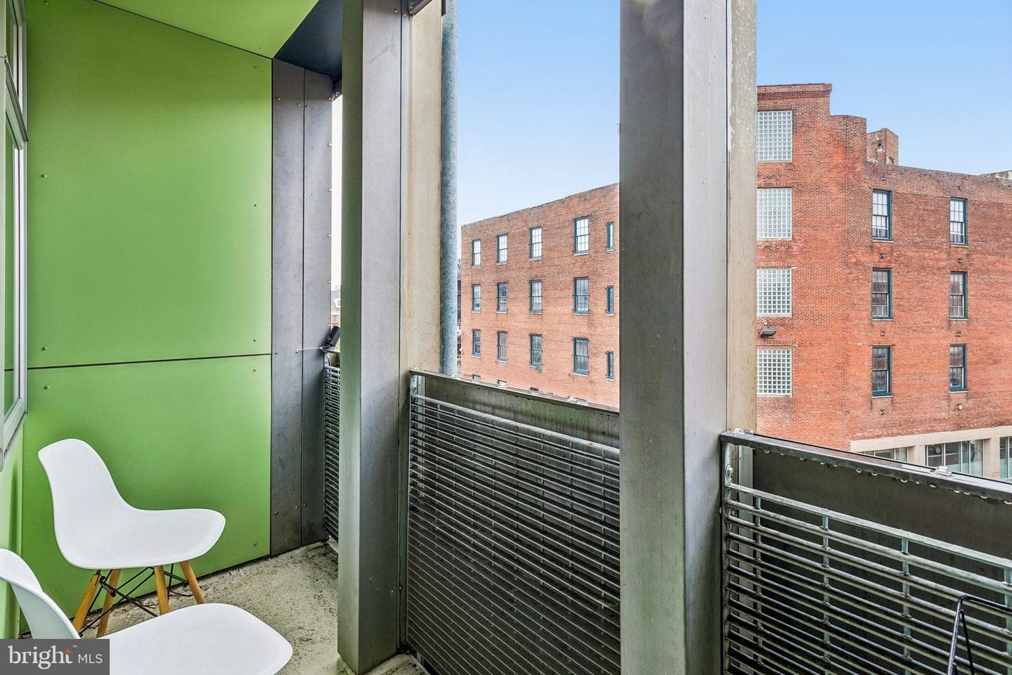 151 W Laurel Street #a photo 35