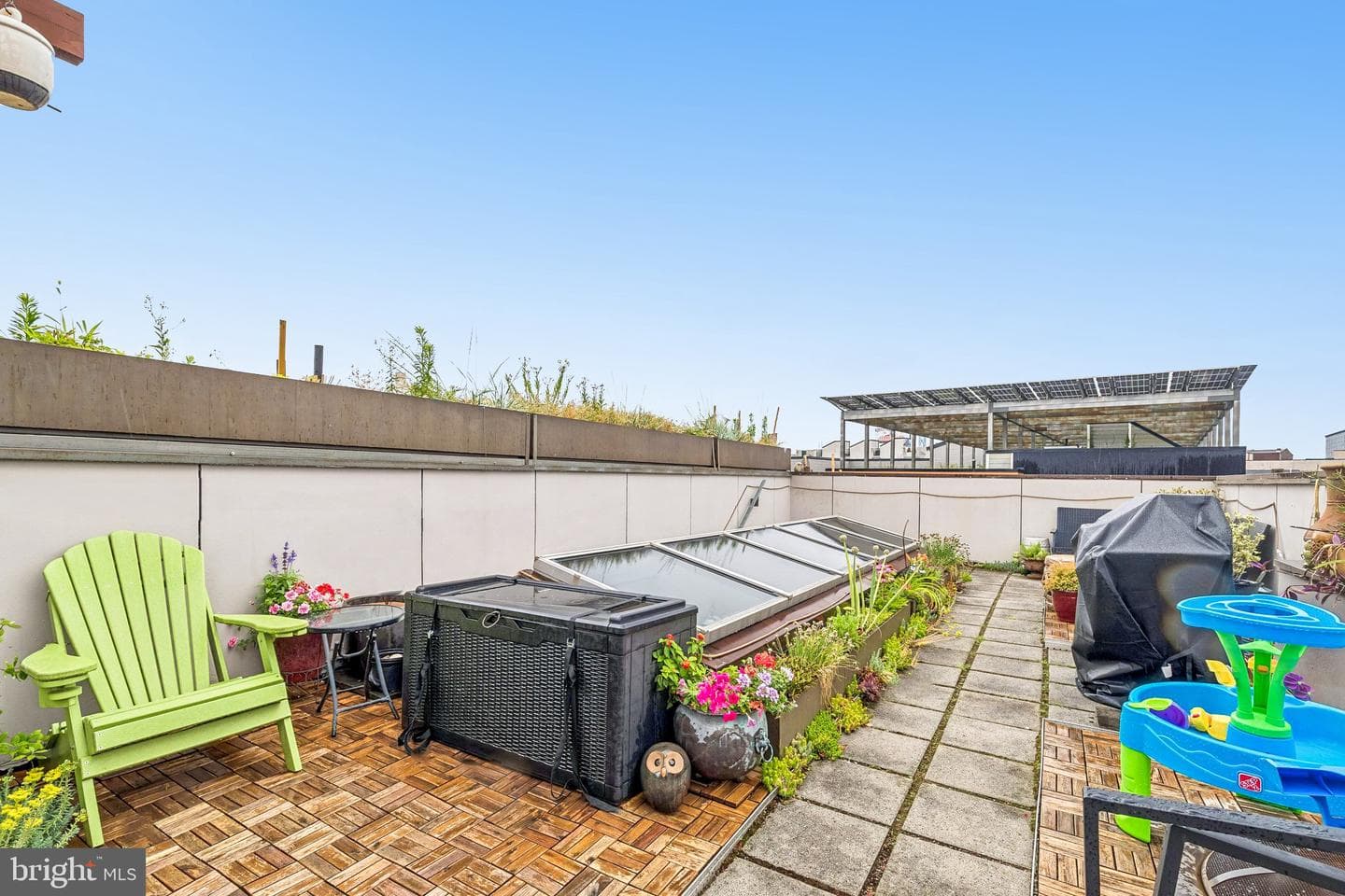 151 W Laurel Street #a photo 41