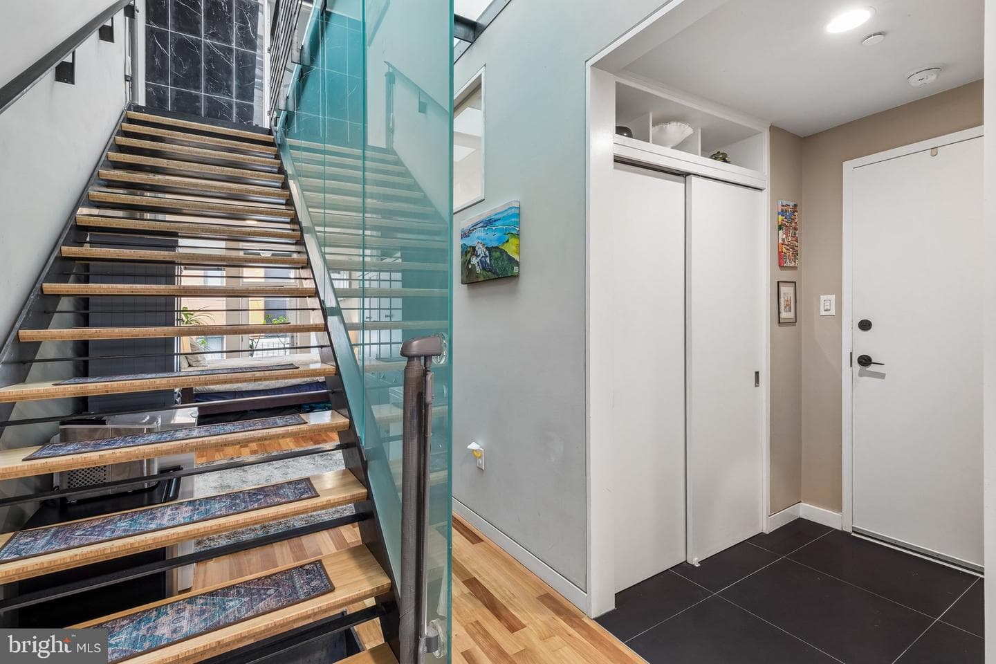 151 W Laurel Street #a photo 6