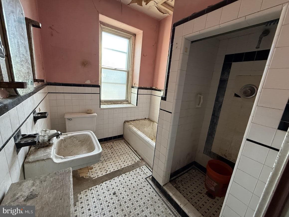 4801 A Street photo 11