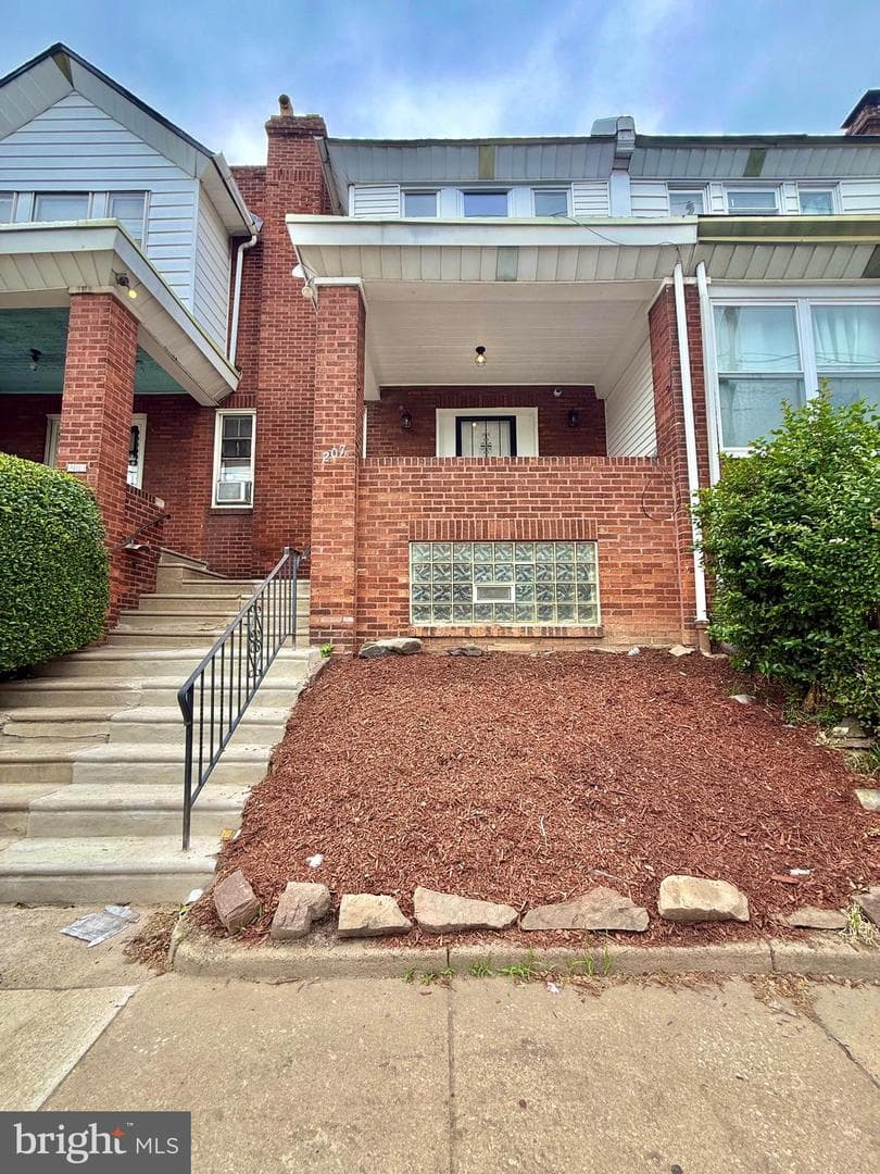 207 W Nedro Avenue, Philadelphia