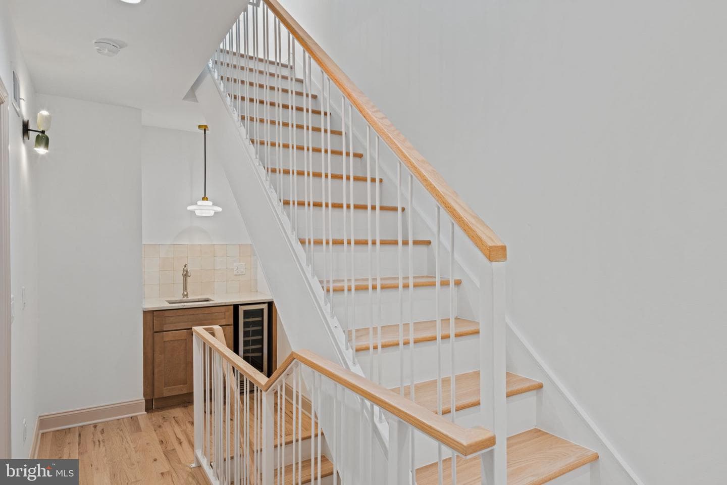 739 Earp Street photo 24