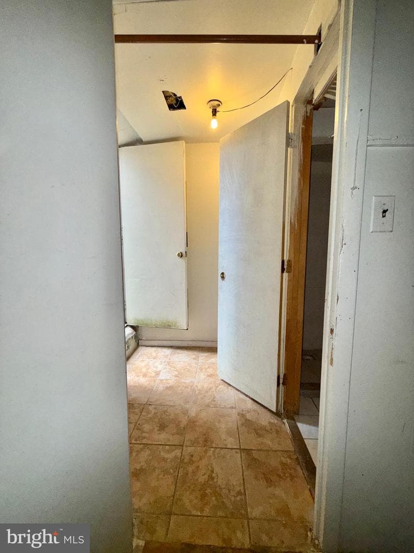 5461 Diamond Street photo 15