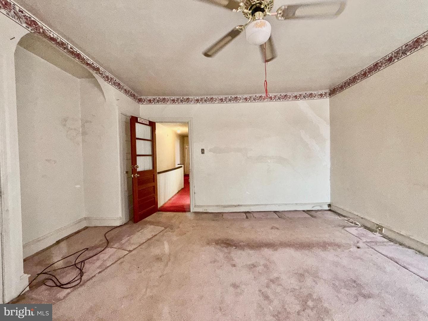 5461 Diamond Street photo 31