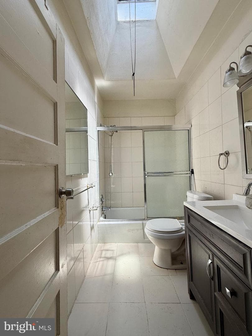 5461 Diamond Street photo 38