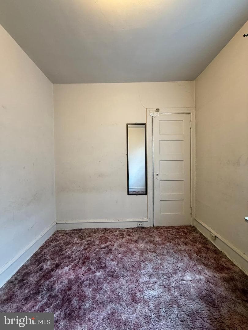 5461 Diamond Street photo 54