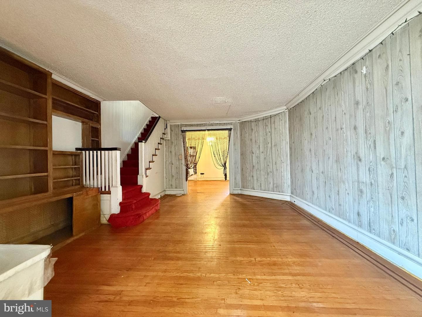 5461 Diamond Street photo 71