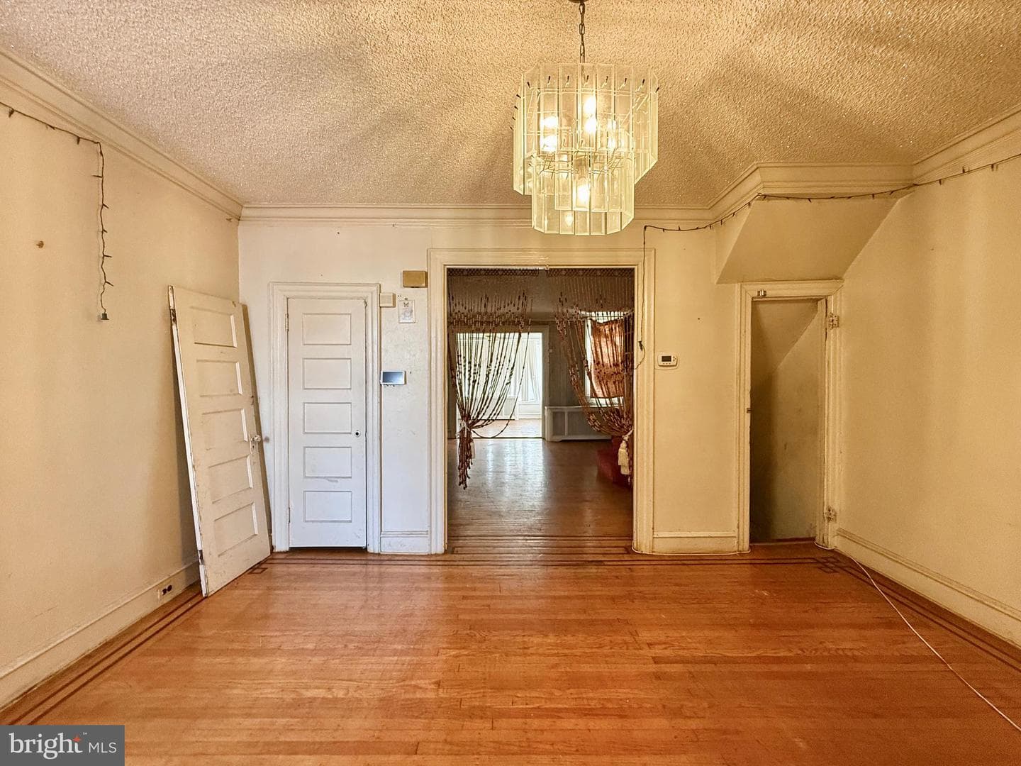 5461 Diamond Street photo 87