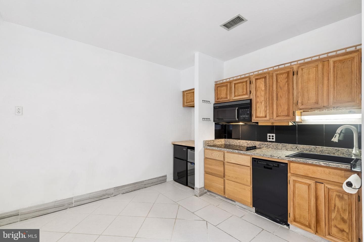 130-36 N Bread Street #226 photo 22
