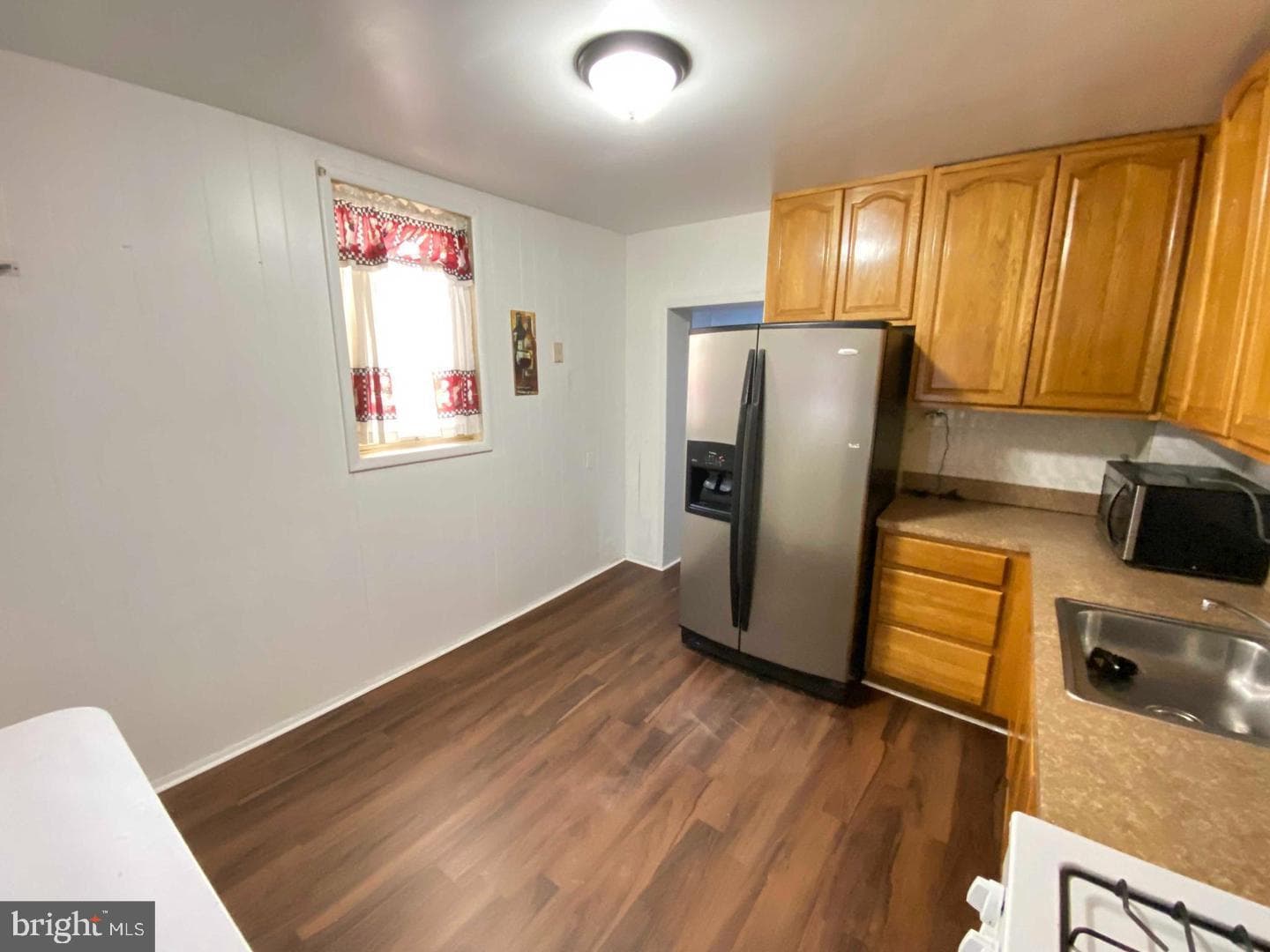 3027 Weikel Street photo 4